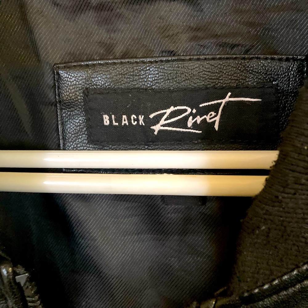 BLACK RIVET LEATHER JACKET WITH WHITE STRIPES